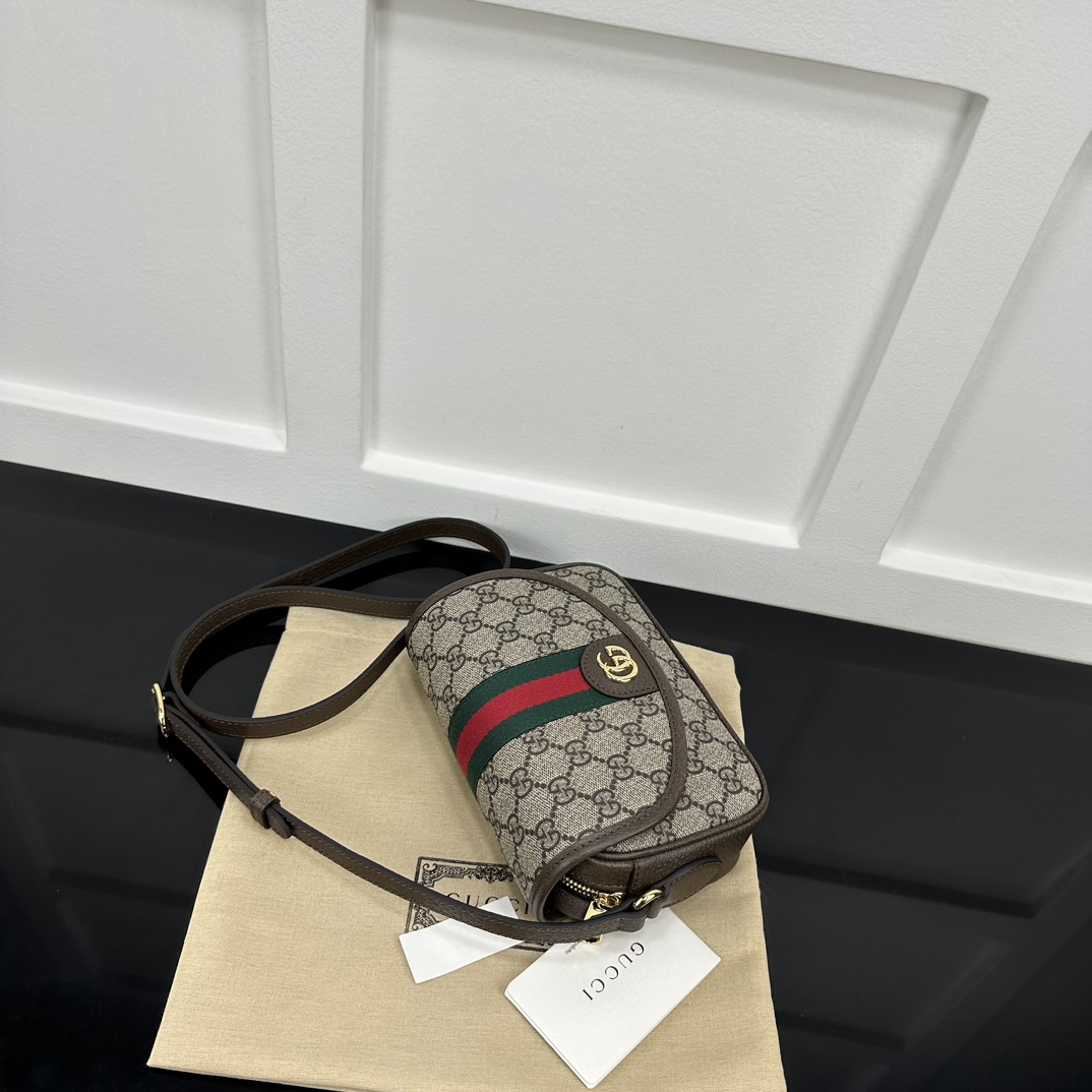 Gucci Satchel Bags